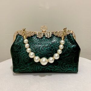 Handmade Genuine Leather Floral Embossed Push-lock Wristlet/Crossbody/Eveningbag